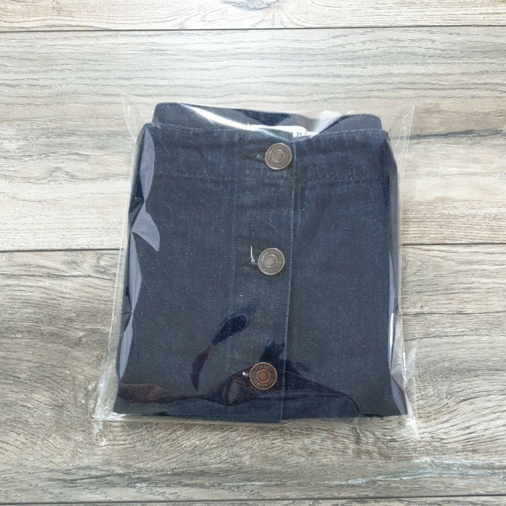 Forever 21 Womens Denim Mini Skirt US 28 Full Front Button Blue Dress Party - Picture 9 of 9